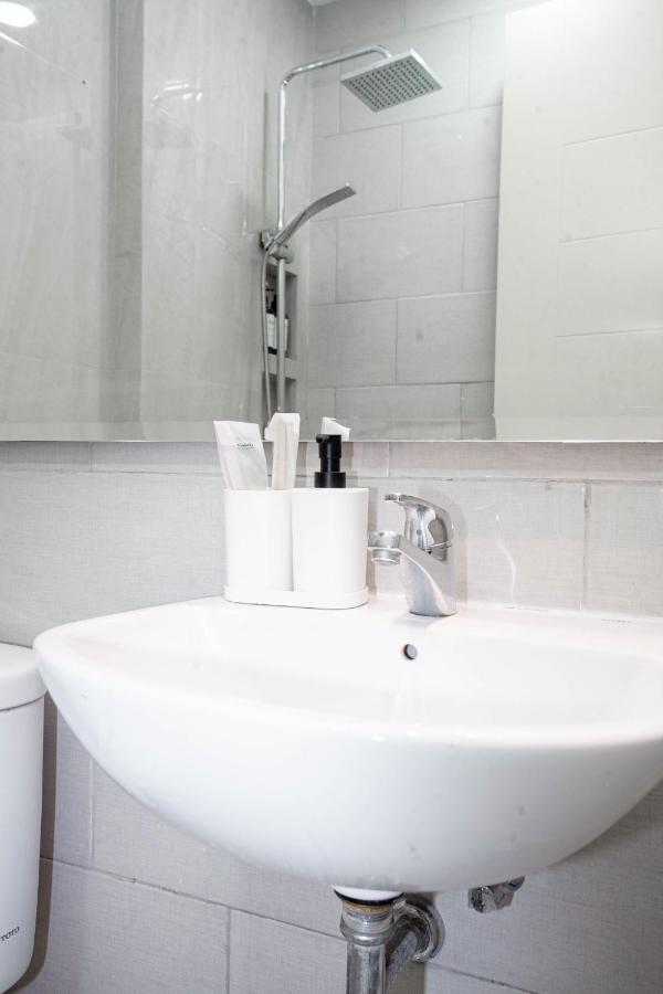 New 2Br Apartment In Benson Connected To Pakuwon Mall Surabaya Barat Zewnętrze zdjęcie